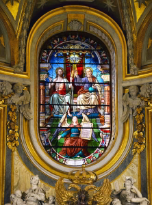Read more about the article Crown Him With Many Crowns